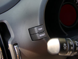 20112.0L Premium ԄӃ(q) п؅^(q)