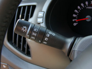 20112.0L Premium ԄӃ(q) п؅^(q)