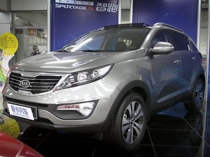 2011款2.0L GLS 自动两驱版 左前45度