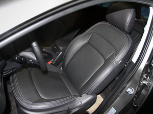 2011款2.0L GLS 自动两驱版 主驾驶座椅