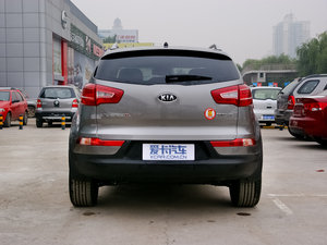 2011款2.4L Premium 自动四驱版 正后	
