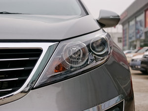 2011款2.4L Premium 自动四驱版 大灯