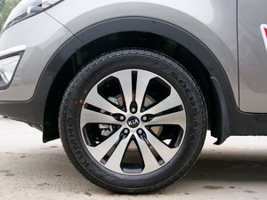 2011款2.4L Premium 自动四驱版 轮圈