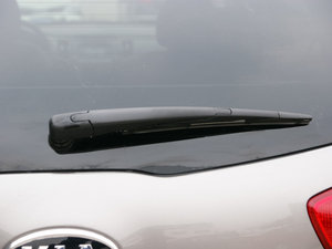 20112.4L Premium Ԅ ^