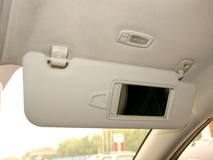 2011款2.4L Premium 自动四驱版 遮阳板（左）