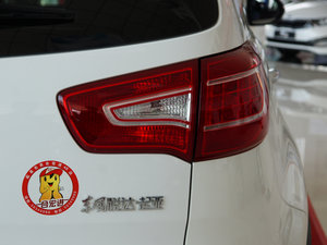 2011款2.4L GLS 自动四驱版 尾灯