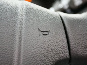 2011款2.0GLS 自动两驱版 中控区