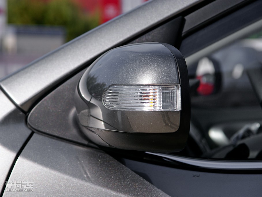 2011 1.6L PremiumԄ(dng)