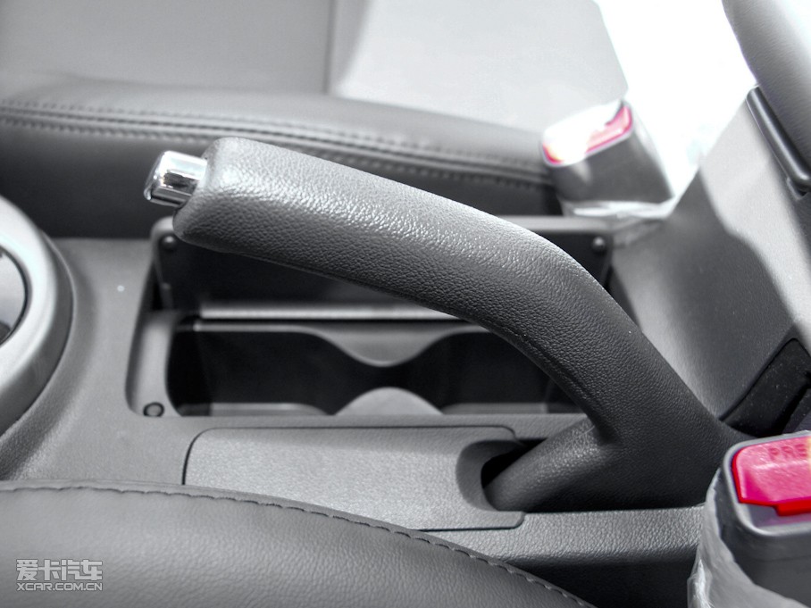 2011 1.6L PremiumԄ