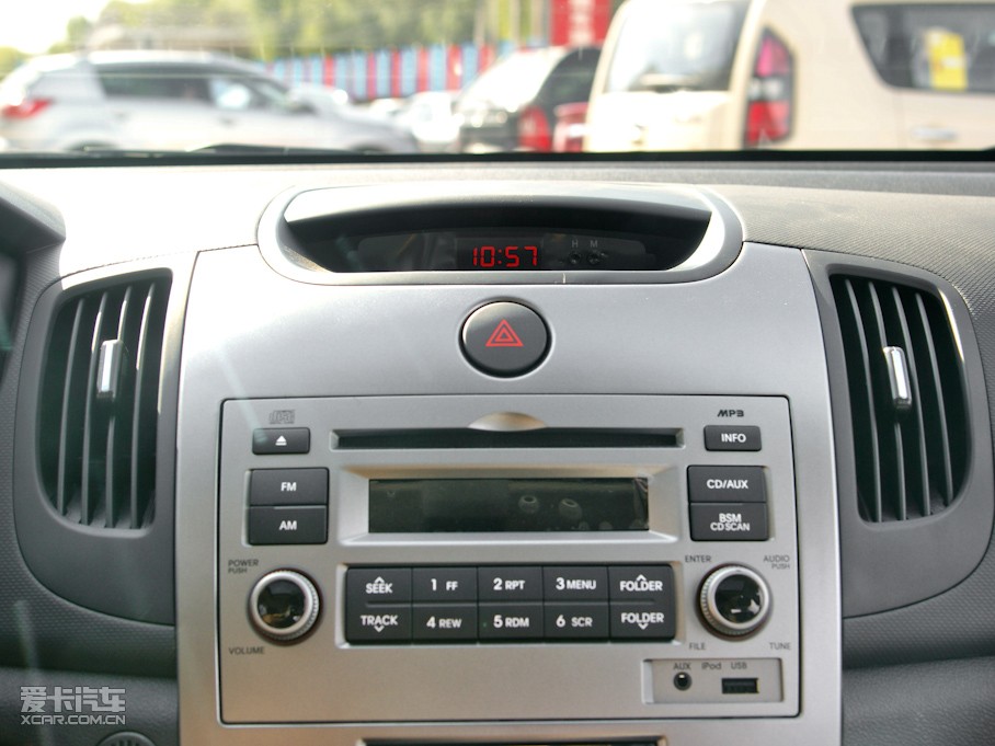 2011 1.6L PremiumԄ(dng)