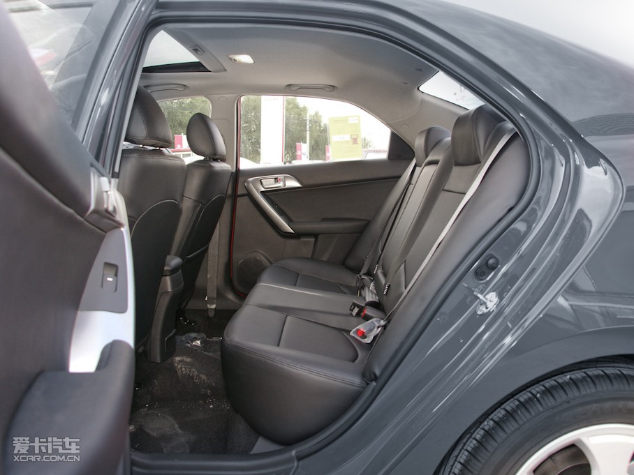 2011 1.6L PremiumԄ(dng)