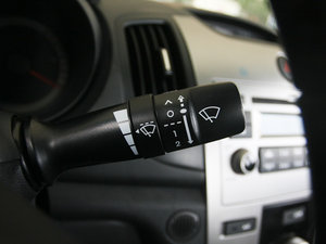 20111.6L GLSք п؅^