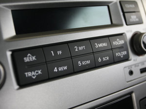 20111.6L GLSք п؅^