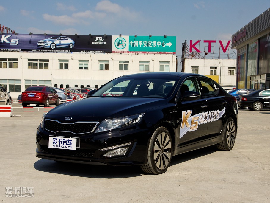 2011K5P 2.4L Premium Ԅ