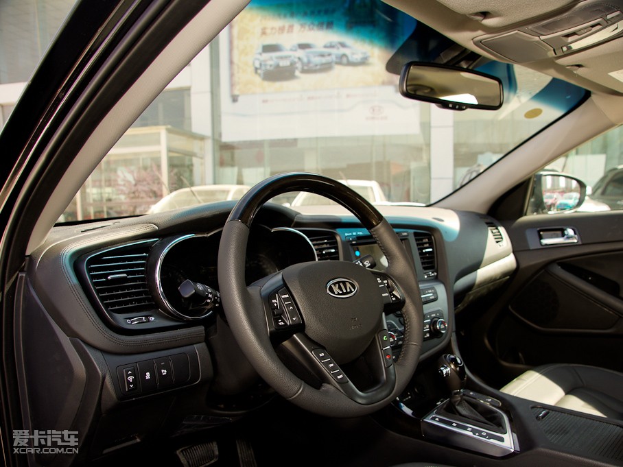 2011K5P 2.4L Premium Ԅ