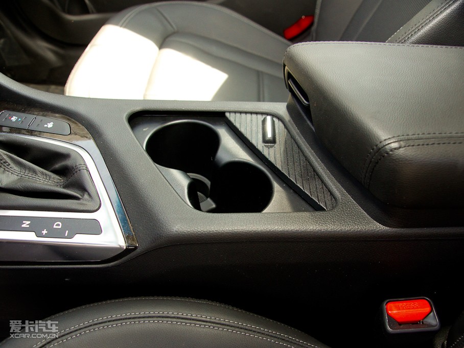 2011K5P 2.4L Premium Ԅ