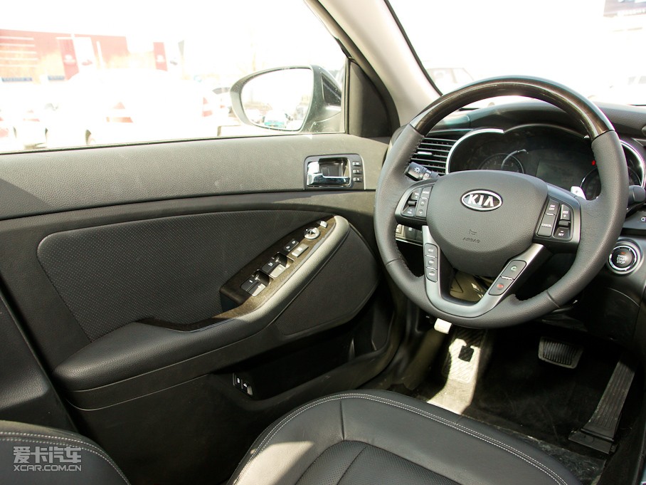 2011K5P 2.4L Premium Ԅ