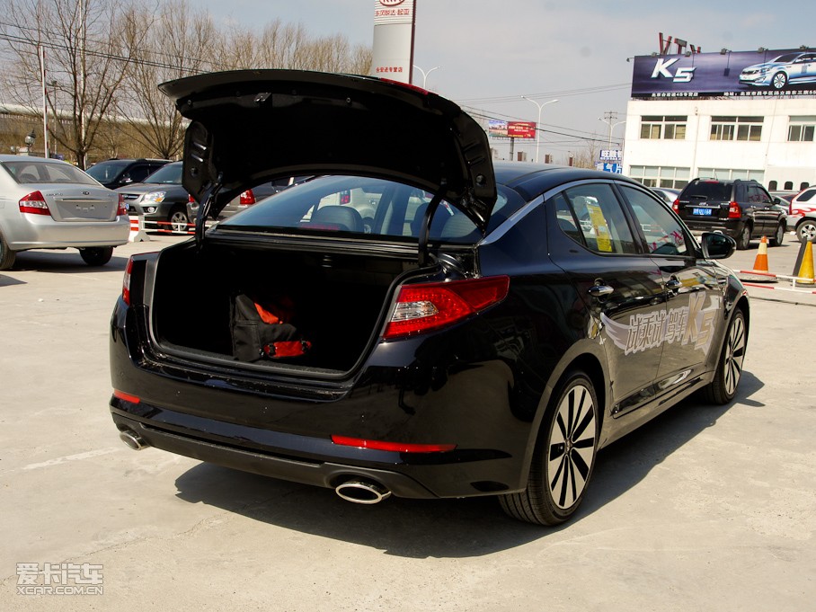 2011K5P 2.4L Premium Ԅ