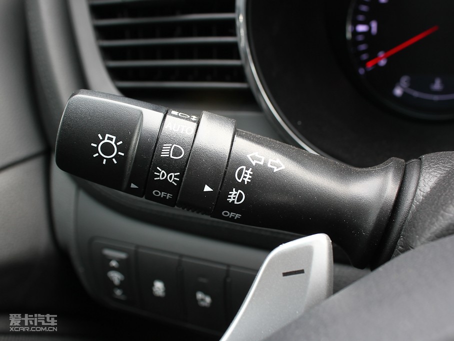 2011K5P 2.0L Premium Ԅ