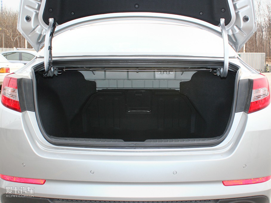 2011K5P 2.0L Premium Ԅ