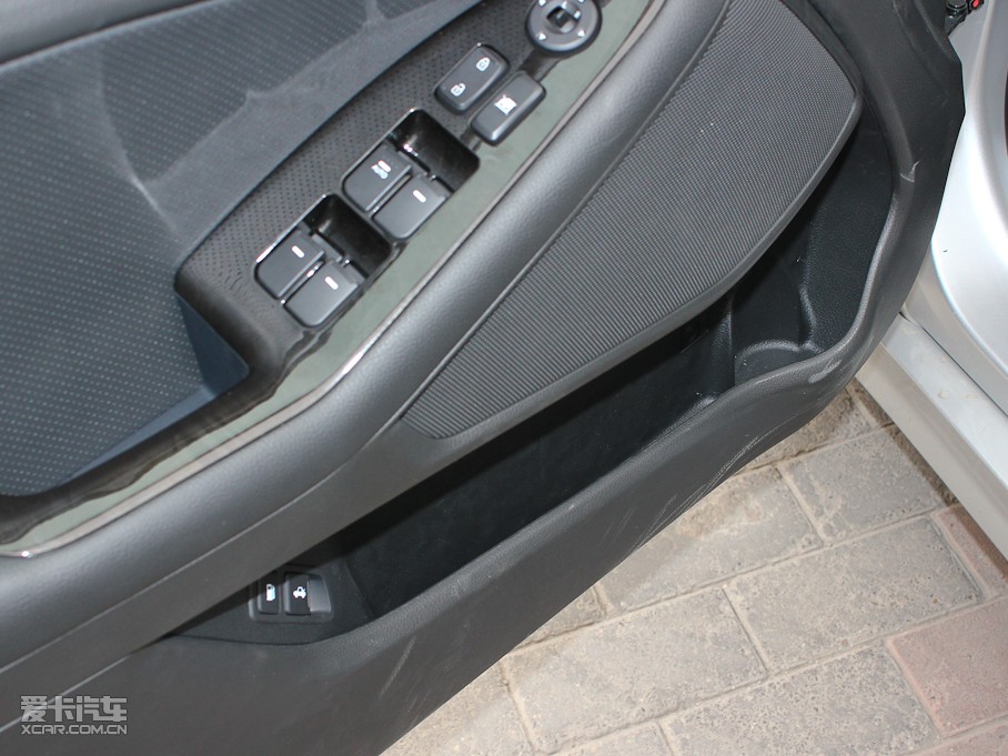 2011K5P 2.0L Premium Ԅ(dng)