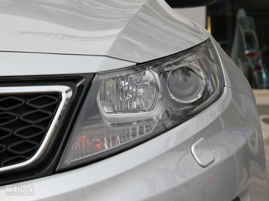 2011K5P 2.0L Premium Ԅ