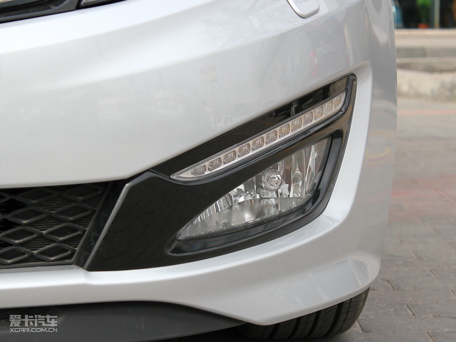 2011K5P 2.0L Premium Ԅ