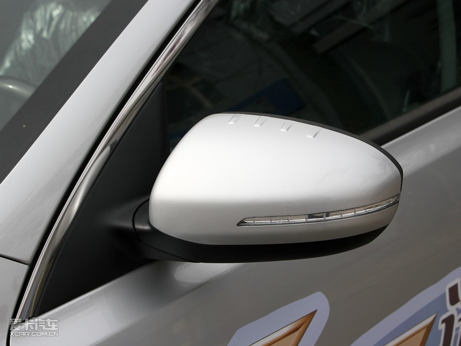 2011K5P 2.0L Premium Ԅ