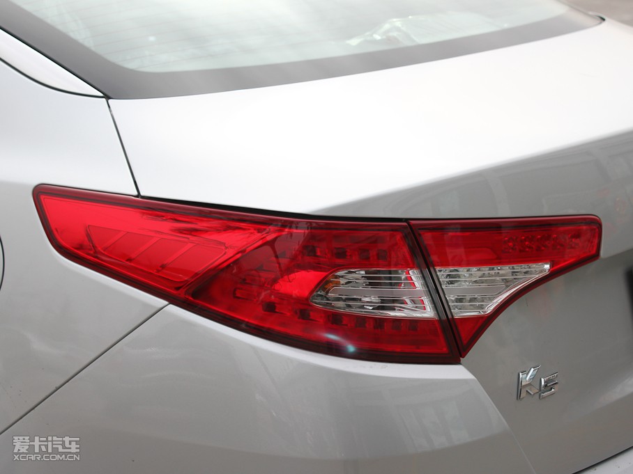 2011K5P 2.0L Premium Ԅ