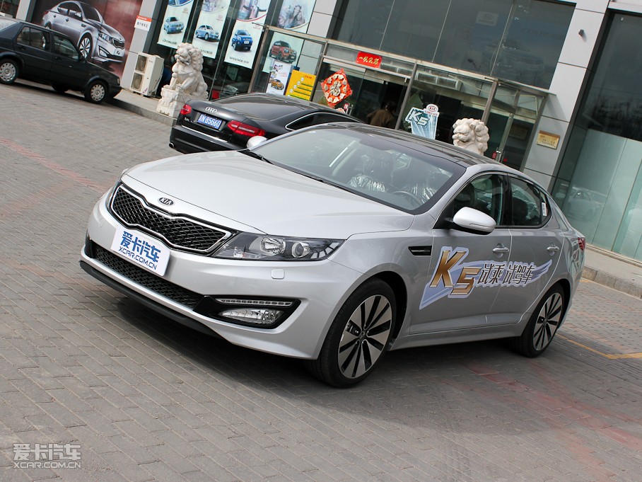 2011K5P 2.0L Premium Ԅ