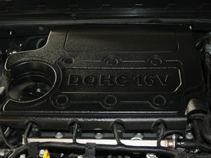 20112.0L GLS Զ 