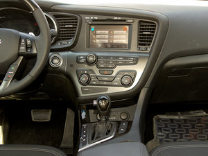 2011款2.4L Premium 自动 中控区
