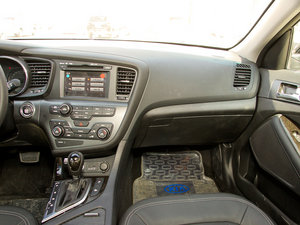 2011款2.4L Premium 自动 中控区