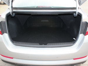 20112.0L Premium Ԅ g