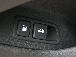 20112.0L Premium Ԅ g