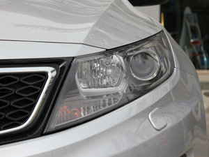 2011款2.0L Premium 自动 大灯