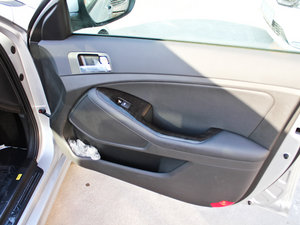 20112.0L TOP Ԅ(dng) g