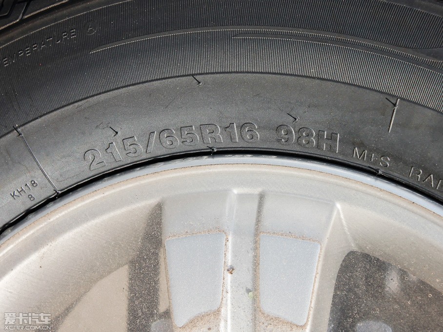 2012��{�� 2.0GL �ԄӃ���