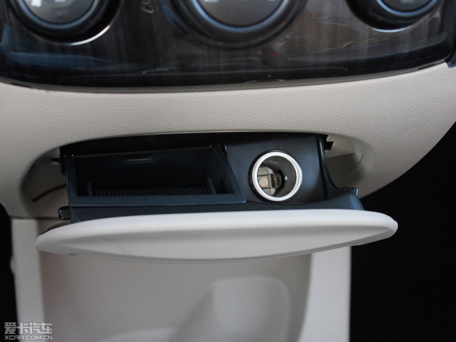 2012��{�� 2.0GL �ԄӃ��(q��)��