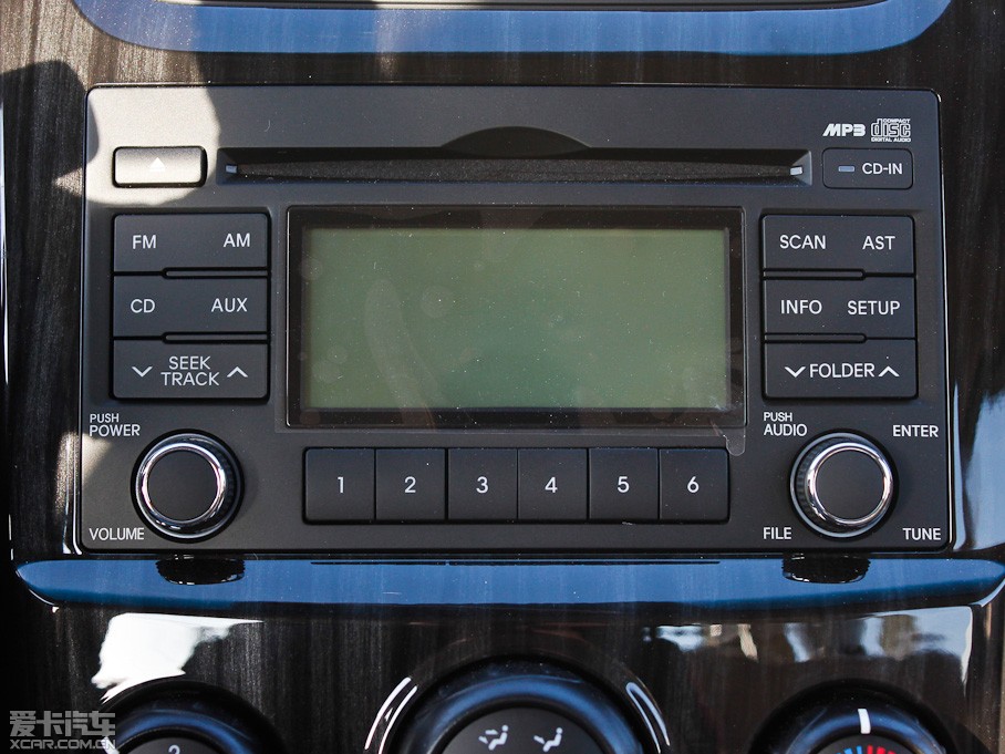 2012��{�� 2.0GL �ԄӃ���