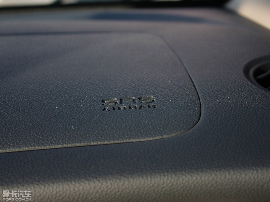 2012��{�� 2.0GL �ԄӃ��(q��)��