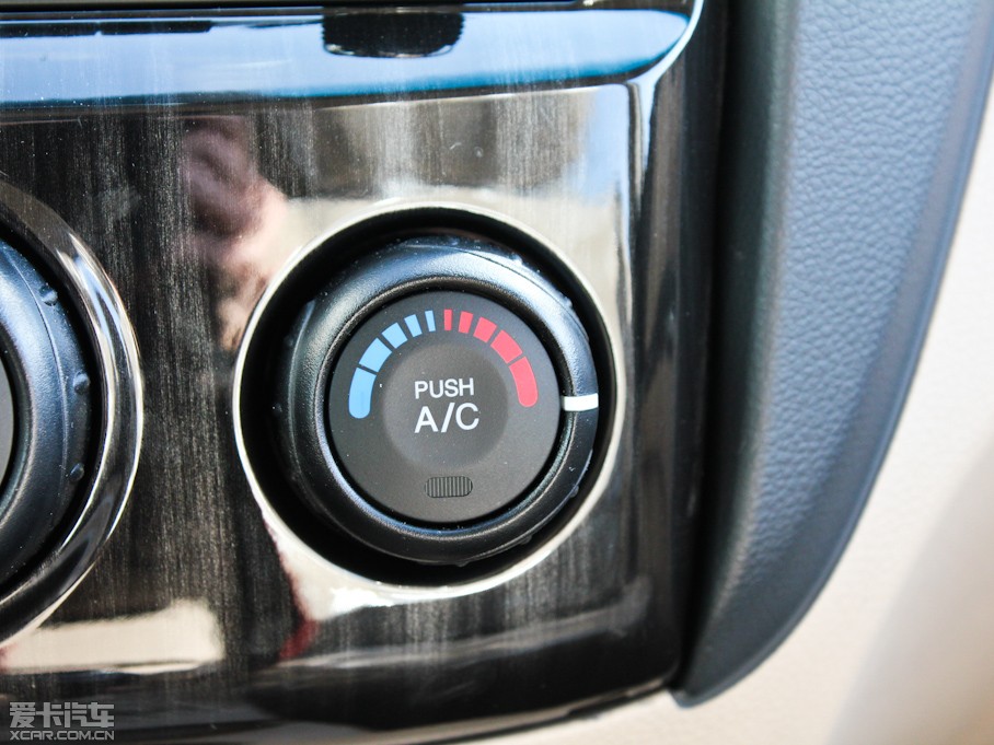 2012{ 2.0GL ք(dng)(q)