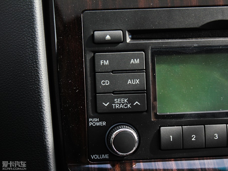 2012��{�� 2.0GLS �քӃ��(q��)��