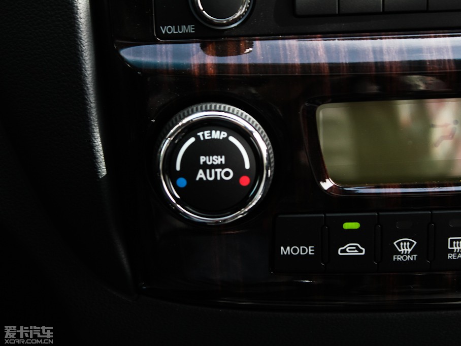 2012��{�� 2.0GLS �քӃ���