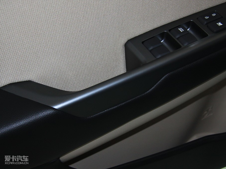 2011K2 1.4L GLS ԄӰ