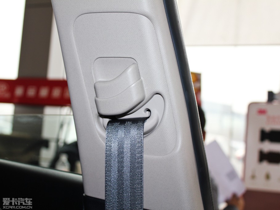 2011������K2���� 1.4L GLS �Ԅ�(d��ng)��