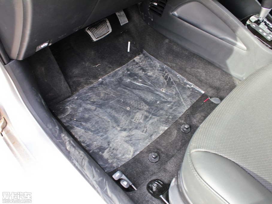 2011K2 1.6L Premium ԄӰ