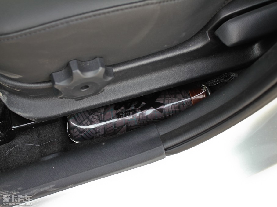 2011K2 1.6L Premium ԄӰ