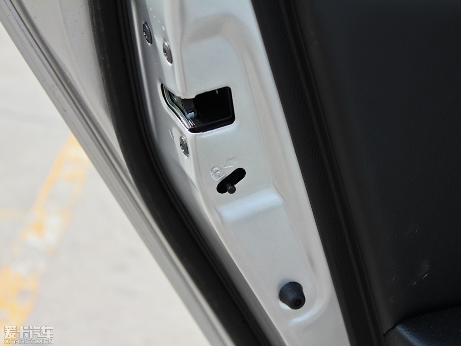 2011K2 1.6L Premium ԄӰ