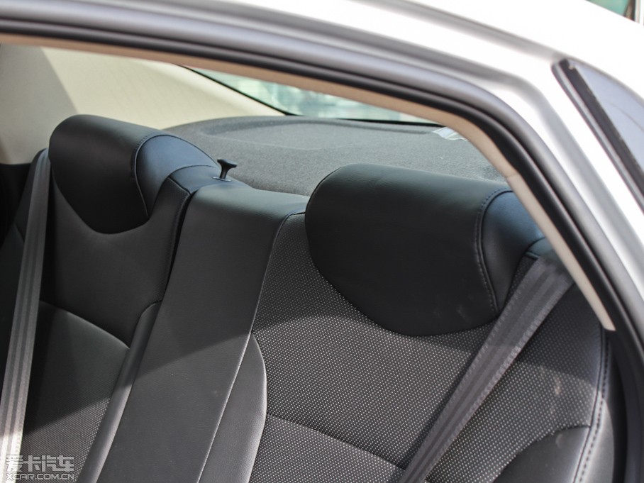 2011K2 1.6L Premium ԄӰ